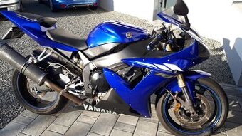 Yamaha YZF-R1 RN09