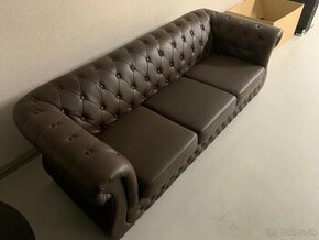 Chesterfield kožena sedačka ( stav ako nova )