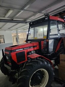 Oprava servis náhradné diely na traktor Zetor