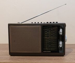 Radio GRUNDIG Concert Boy 225