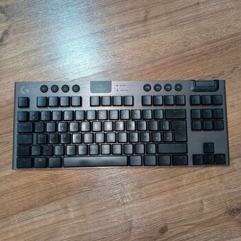 klávesnica Logitech G915 TKL - 1