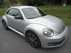 Volkswagen beetle 1.6 TDI elegance model 2014