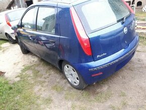 Fiat punto 1 a 2 diely nie v celku - 1