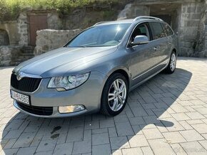 Predám škoda superb 2.0 TDi DSG 125kw - 1