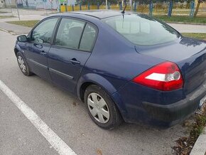 Renault megane 1.6 benzín  sedan