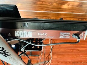 Korg Pa4x