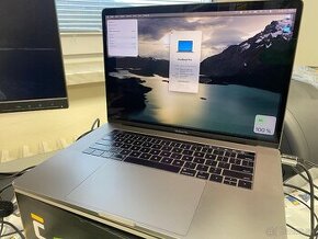 Apple MacBook Pro 15" Touch 2017 "Core i7" 2.9