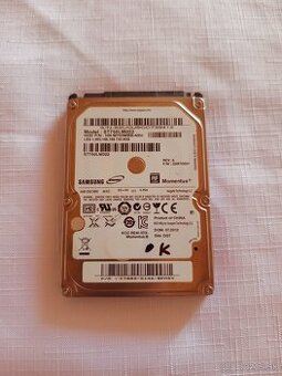 Samsung ST750LM022 P/N: HN-M750MBB F/W 750GB. 2,5 SATA