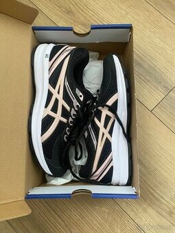 Predam tenisky asics