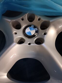 Predám originál BMW kolesá 215/60 R17