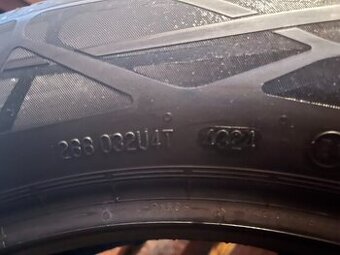 CONTINENTAL 215/60R18 EcoContact 6 Q