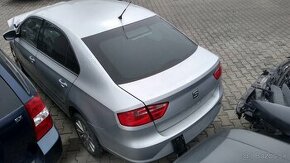 Lacno rozpredám na NÁHRADNÉ DIELY Vozidlo: Seat Toledo