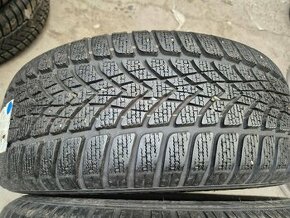 205/55r16 zimné 4 ks DUNLOP dezén 7,5-6,7 mm