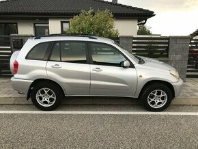 TOYOTA RAV4 2.0i 4x4 AUTOMAT - 1