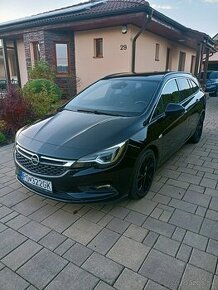 Opel Astra 1.6CDTI Innovation