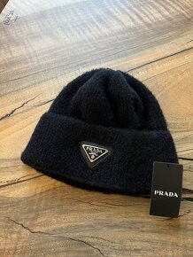 Prada zimna ciapka