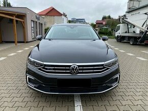 Na predaj Volkswagen Passat Variant GTE 1.4 TSI Plug- Hybrid - 1