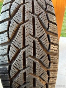 Zimne pneumatiky Kormoran 215/60R17