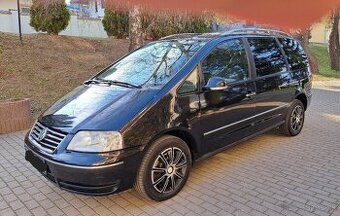 Volkswagen Sharan 2.0TDI 103kw M6 r.v.2008