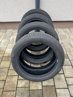 Letne 255/45R19