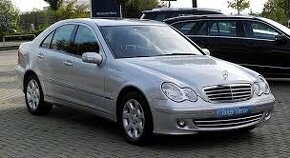 Kúpim Mercedes W203