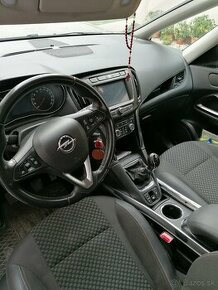 Opel Zafira Tourer 2.0 CDTI 2019