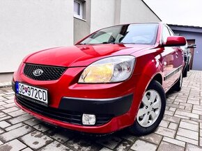 KIA RIO SEDAN, 1,4i BENZÍN, 4/2009, 195 544KM, SLOVENSKÝ KUS