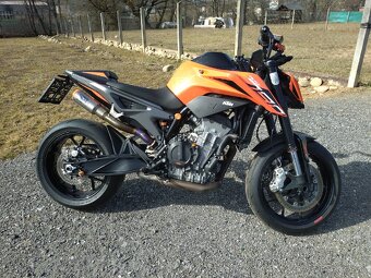 KTM 790 Duke 2023