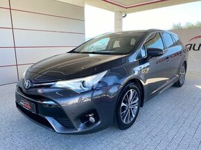 Toyota Avensis Combi 2.0 D-4D 105 kW NEFUNKČNÝ MOTOR