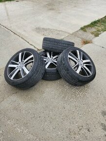 VW Touareg 5x130 275/40 R20 letne gumy