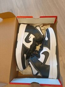 Nike Dunk High Up Panda - 1