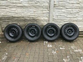 5x112 R17 zimna sada 215/65 R17 Nokian - 1