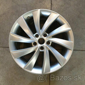 1kus Škoda Pegasus disk 5x112 R18 ET44