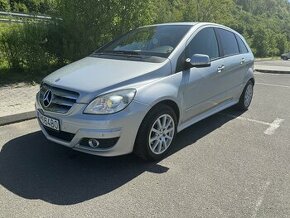 Mercedes Benz B180cdi REZERVOVANÉ