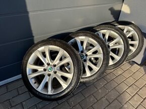 Orig. Škoda Trifid 5x112 225/45r17