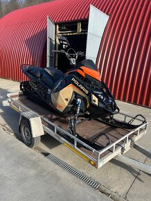 Snežný skúter Polaris RMK 850 pro