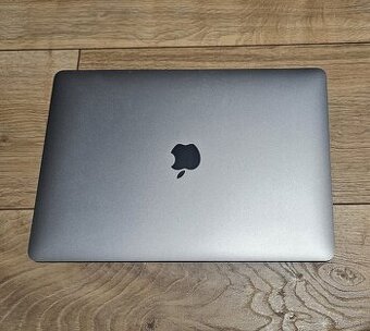 MacBook Air 13" M1