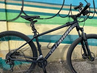 bicykel Specialized Rockhopper