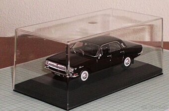 MODELY VOLGA II , 1:43 , DE AGOSTINI