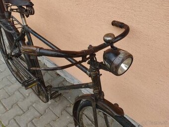 Starý historický bicykel Štadión - 1