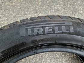 6. 245/50 R19 Run Flat Pirelli -zimné - 1