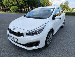 KIA CEED 1.4, 59 000 km, r.v. 2017, 100 koní, výbava Silver