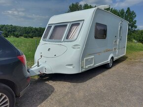 Karavan Colchester 470 EB