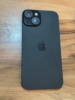 Predám Apple iPhone 15 Black Originál Apple zadne sklo