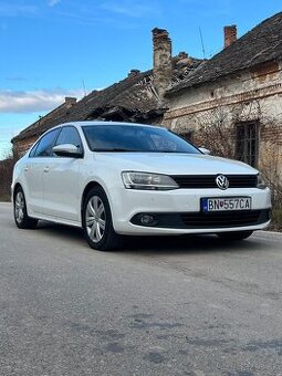 Volkswagen Jetta Mk6 1.2TSI 77kw 2014 - 1