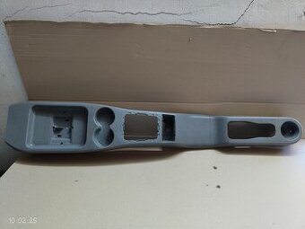 stredovy panel skoda felicia 30€