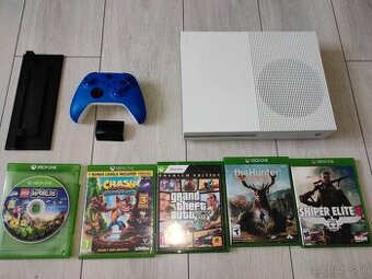 Xbox one s , 1TB  + 19 hier a ovládač