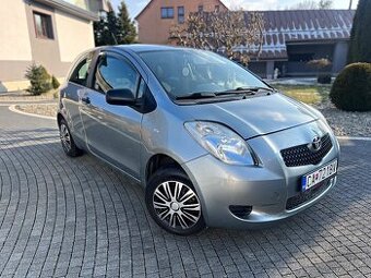 Toyota Yaris 1.0 VVT-I Terra Cool