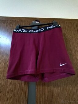 Športové dámske šortky Pro Nike Dry fit veľ.M, max šírka v p