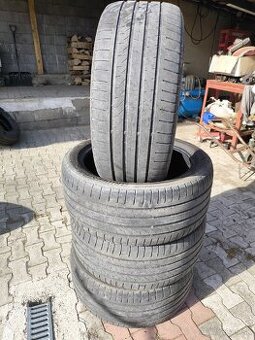 Bridgestone 285/40R21 letné